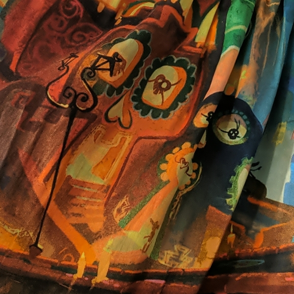 The Book of Life skirt - Picture 2 of 3